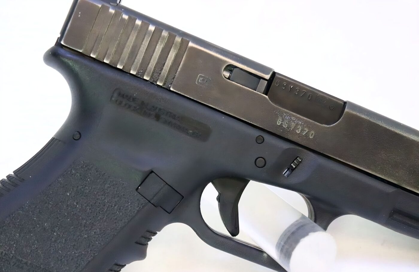 Glock 23C Semi Auto Pistol .40 S&W, 1 Magazine, Ported Barrel & Slide