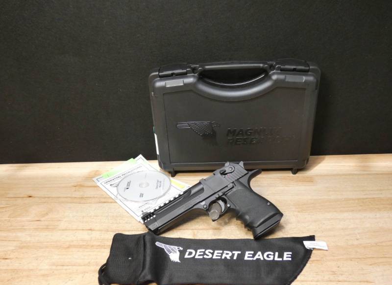 Magnum Research Desert Eagle – .44 Magnum – Ported – w/ Case,Mag – NICE ...