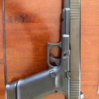 Glock 17L Gen 5 MOS w/ 6 magazines and optic height night sights 17 L