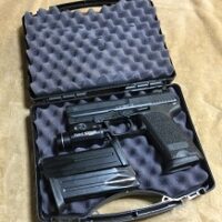 HECKLER & KOCH USP 45 in .45 ACP Cal. W/STREAMLIGHT