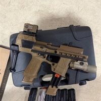 Flux Defense Raider X FDE with Aimpoint ACRO, Surefire X300T